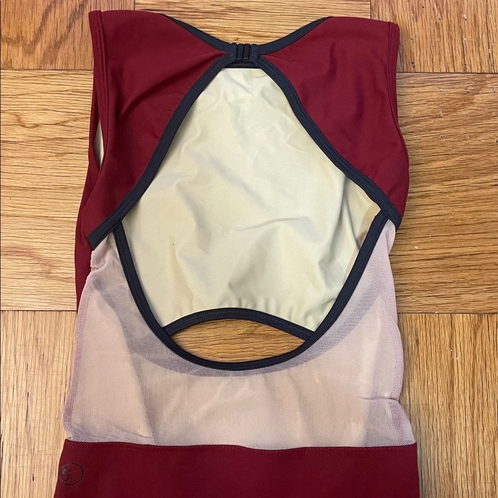 N/A five dancewear